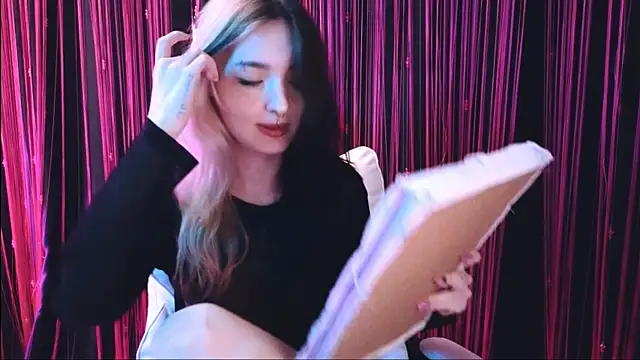 Snapshot of Avi_Nile chatting on February 2025 02:38:01 AM Avi Nile online show from February 2025 02:38:01 AM