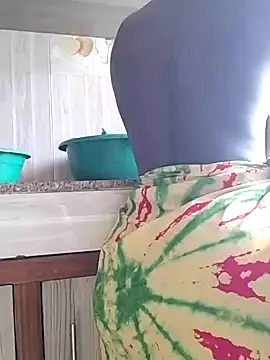 Snapshot of JemaimaPrincess chatting on February 2025 01:22:02 PM JemaimaPrincess online show from February 2025 01:22:02 PM