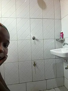 Snapshot of JemaimaPrincess chatting on July 2026 05:24:01 AM JemaimaPrincess online show from July 2026 05:24:01 AM