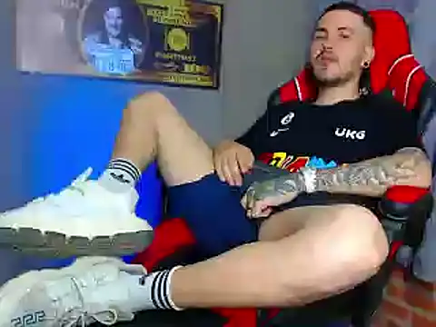 smoker445 online show from February 2025 10:42:02 PM