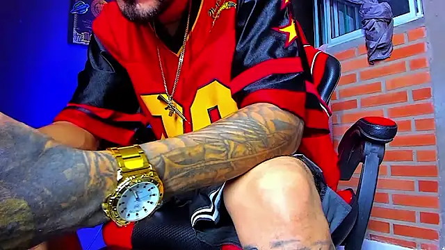 smoker445 online show from October 2025 10:29:02 PM