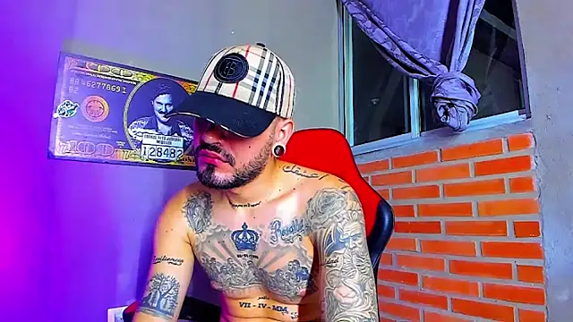 smoker445 online show from November 2025 07:49:01 AM