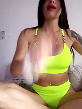 Chicavixy online show from November 2025 01:22:01 PM