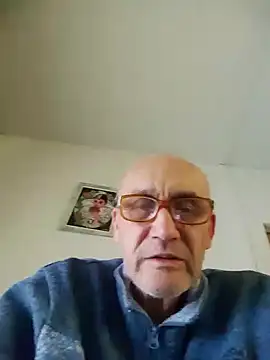 Snapshot of tino66 chatting on October 2025 08:22:01 PM tino66 online show from October 2025 08:22:01 PM