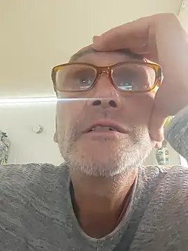 Snapshot of tino66 chatting on November 2025 01:35:02 PM tino66 online show from November 2025 01:35:02 PM