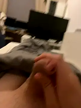 Snapshot of bigschlong290 chatting on October 2025 03:53:01 AM bigschlong290 online show from October 2025 03:53:01 AM