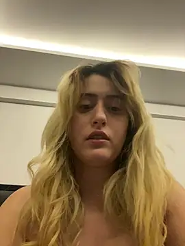 afrodizyak online show from February 2026 12:40:02 AM