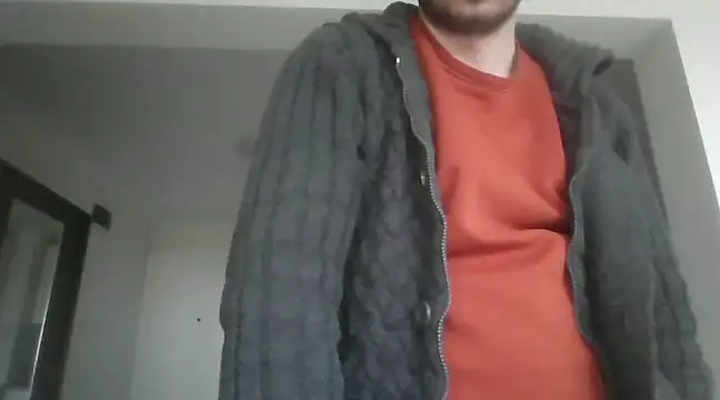 laynufff online show from February 2025 02:32:01 PM