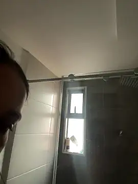 rossth1 online show from February 2026 07:55:02 PM