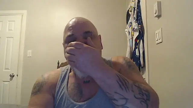 Snapshot of Newfiesausage1972 chatting on March 2025 03:15:02 PM Newfiesausage1972 online show from March 2025 03:15:02 PM