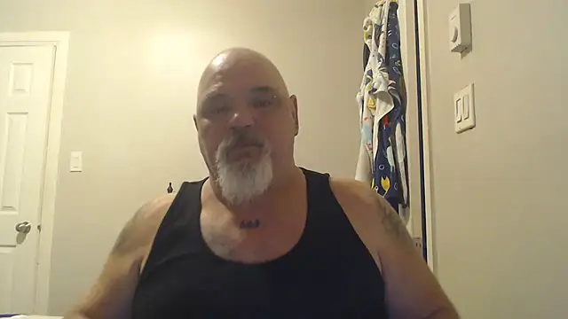 Snapshot of Newfiesausage1972 chatting on March 2025 01:22:01 AM Newfiesausage1972 online show from March 2025 01:22:01 AM