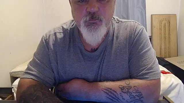 Snapshot of Newfiesausage1972 chatting on September 2025 02:32:01 PM Newfiesausage1972 online show from September 2025 02:32:01 PM