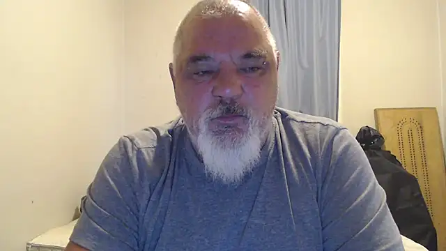 Snapshot of Newfiesausage1972 chatting on October 2025 12:36:02 PM Newfiesausage1972 online show from October 2025 12:36:02 PM