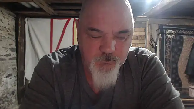 Snapshot of Newfiesausage1972 chatting on January 2026 10:39:02 AM Newfiesausage1972 online show from January 2026 10:39:02 AM