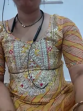 Snapshot of Simaran_bhabhi chatting on June 2026 12:35:02 AM Simaran bhabhi online show from June 2026 12:35:02 AM