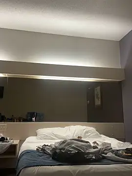 Snapshot of Bigbootylavishh chatting on December 2025 04:34:02 PM Bigbootylavishh online show from December 2025 04:34:02 PM