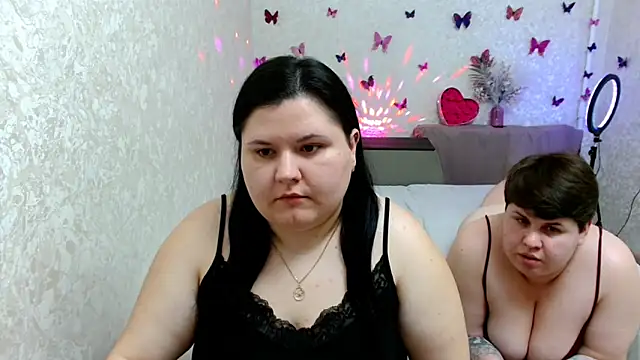 BeckyAndHellen online show from March 2025 08:11:01 PM