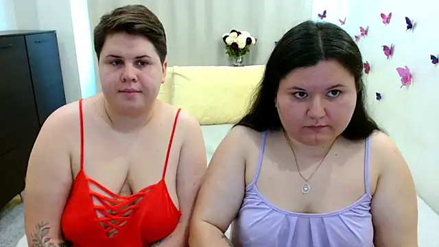 BeckyAndHellen online show from September 2025 10:48:02 AM