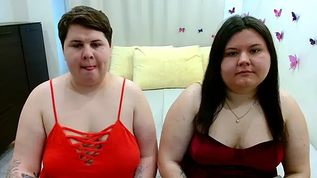 BeckyAndHellen online show from September 2025 09:47:02 AM