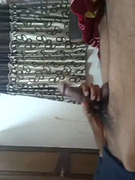 Snapshot of _BrownBoy_69_ chatting on October 2025 03:36:02 AM BrownBoy 69 online show from October 2025 03:36:02 AM