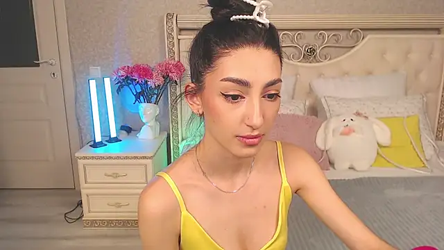 Lina Robbins online show from February 2026 11:33:01 PM