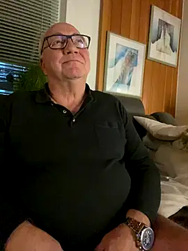 biggandybig online show from November 2025 07:35:01 PM