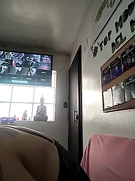 Snapshot of Yaumiko chatting on September 2025 05:35:01 PM Yaumiko online show from September 2025 05:35:01 PM