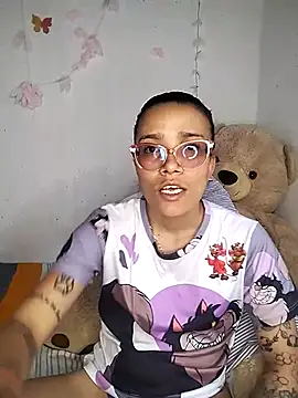 Snapshot of Yaumiko chatting on February 2026 03:26:02 PM Yaumiko online show from February 2026 03:26:02 PM