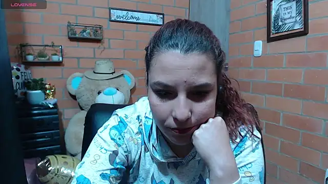 alexia 87 online show from October 2025 10:55:02 PM