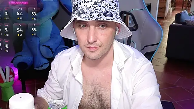 Snapshot of Gil_gamesh90 chatting on June 2026 05:01:02 PM Gil gamesh90 online show from June 2026 05:01:02 PM