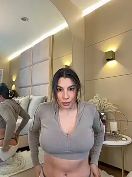 Snapshot of SaharaRush_ chatting on September 2025 08:44:01 PM SaharaRush online show from September 2025 08:44:01 PM