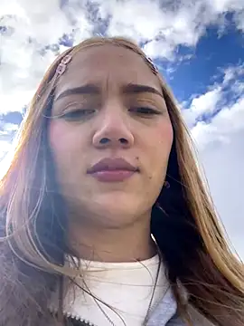 melody-dy online show from September 2025 09:04:02 PM