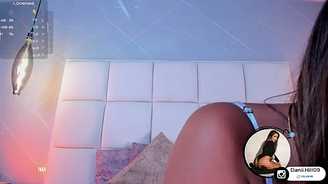 danii hill  online show from November 2025 05:07:02 AM