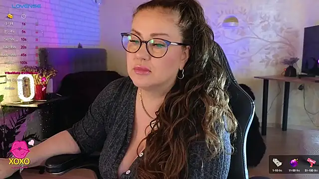 misskaassandraa online show from September 2025 09:03:02 AM