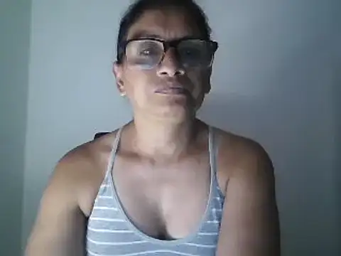 Snapshot of titssmall123 chatting on January 2025 11:02:01 PM titssmall123 online show from January 2025 11:02:01 PM