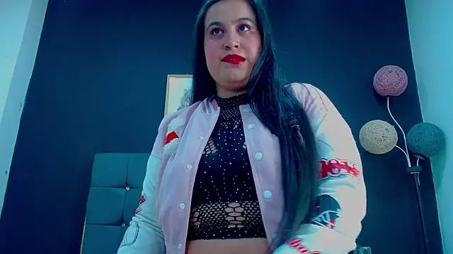 mia xx1 online show from September 2025 09:19:01 PM