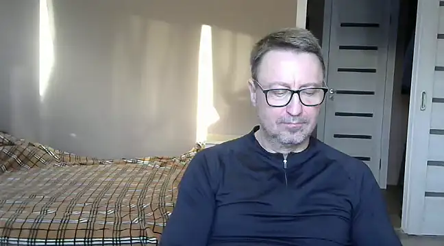 HarrySnake online show from December 2024 10:30:01 AM