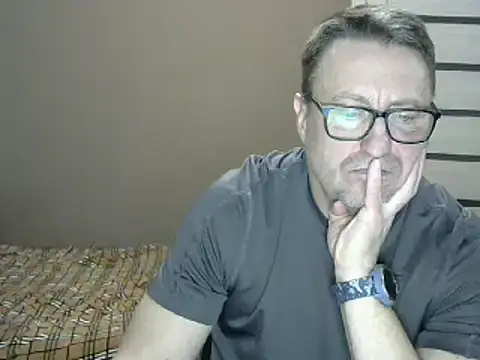 HarrySnake online show from December 2024 05:21:01 PM