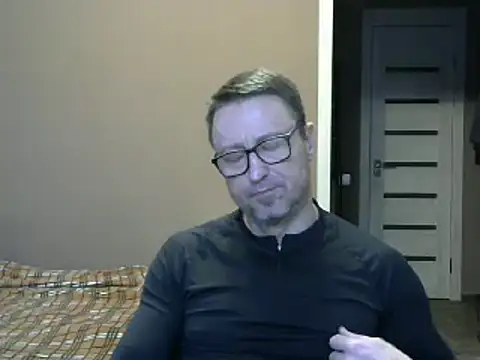 HarrySnake online show from December 2024 11:17:01 AM