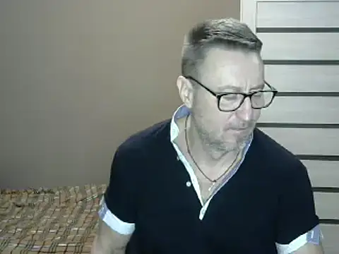 HarrySnake online show from December 2024 04:46:02 PM