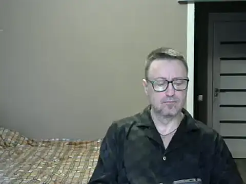 HarrySnake online show from February 2025 12:48:01 PM