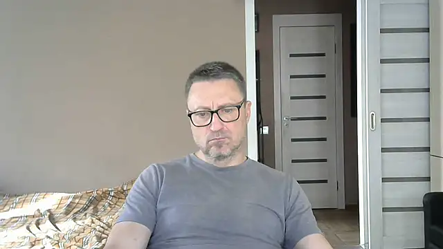 HarrySnake online show from March 2025 11:16:01 AM