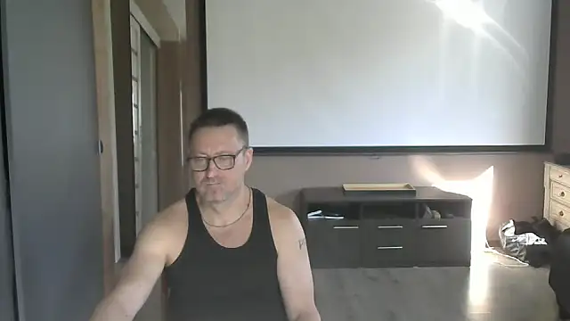 HarrySnake online show from September 2025 10:31:02 AM