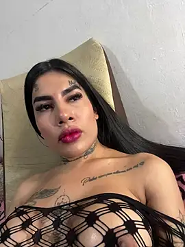 saragill323 online show from March 2025 06:30:01 PM