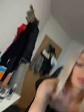 Liana Lou online show from January 2025 02:56:02 PM