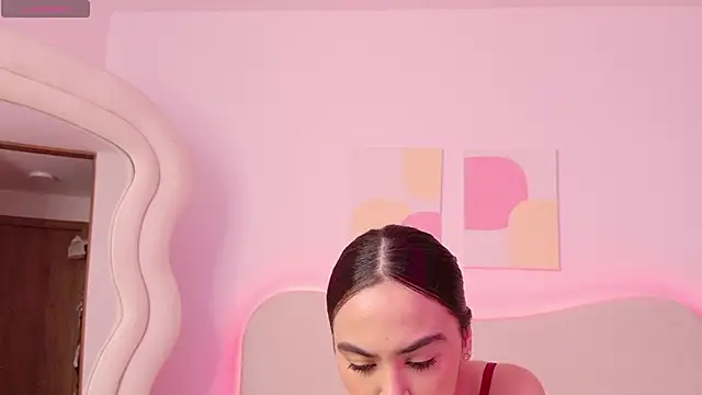 innocentlady  online show from September 2025 01:49:01 PM