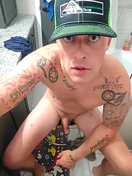 LongandEasy77 online show from November 2025 09:07:02 AM