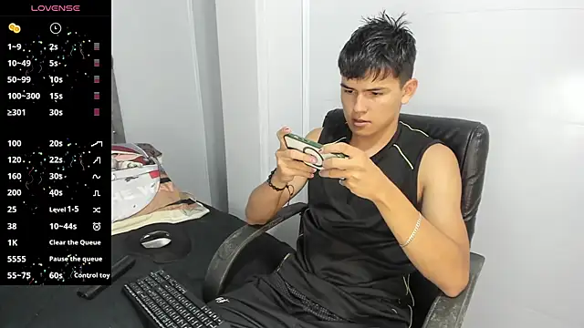 Jacobb Lee online show from February 2025 09:20:02 PM