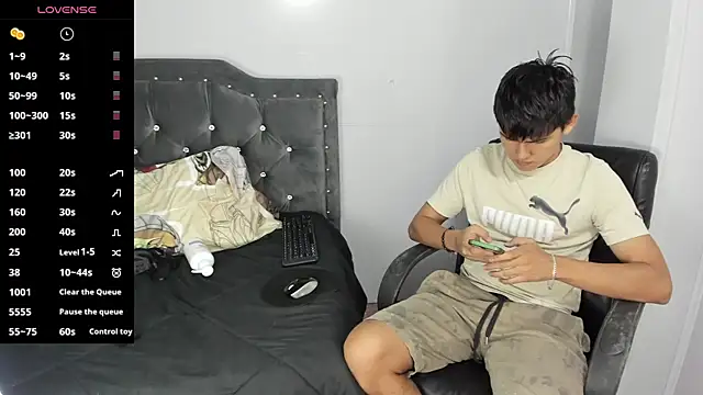 Jacobb Lee online show from March 2025 08:22:01 PM