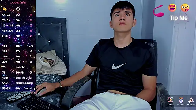 Jacobb Lee online show from September 2025 08:41:01 PM